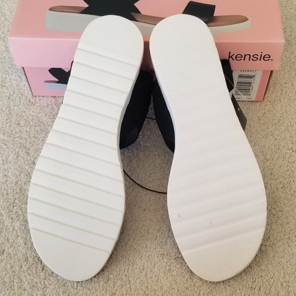 KENSIE Women's Everlee Stretch Strap Sandals - Picture 7 of 7